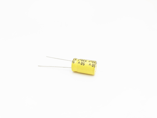 Radialstrahl-Führungs-Art Kondensator der hohen Temperatur 330UF50V des Kondensator-10x16mm