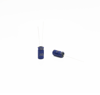 Radialaluminiumelektrolytkondensator-breite Temperatur 1UF400V 6.3X12MM
