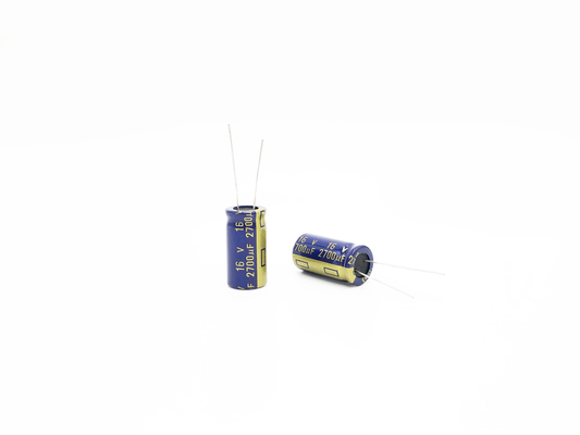 TW BOR 13X30mm hohe Kapazitanz des Radialstrahl-Aluminiumkondensator-4700UF16V