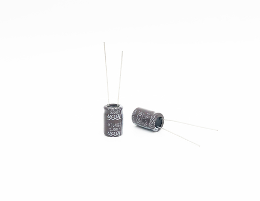 Elektronischer Ballast-Radialelektrolytkondensator 10UF250V 10X16MM