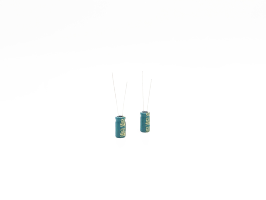 6.3x12MM laden Radialniedrige ESR 5000 Stunden Elektrolytkondensator-4.7UF 250V das Leben