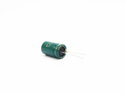 13x20mm Radialstrahl-Aluminiumelektrolytkondensator 33UF250V